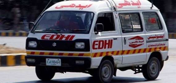 کراچی کےمختلف علاقوں میں ٹریفک حادثات میں4افراد جاں بحق،5زخمی