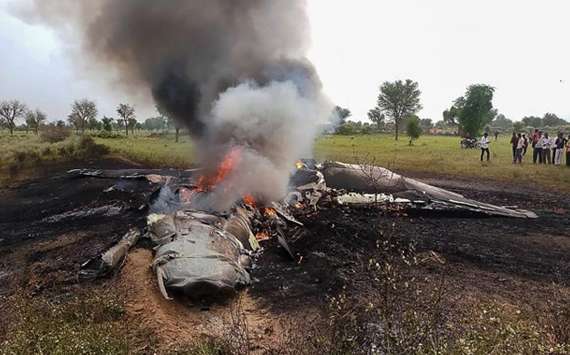 بھارتی  طیارہ Mig 27 گر کر تباہ ہوگیا