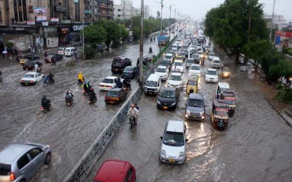 کراچی :شہرکے مختلف علاقوں میں آج بھی ہلکی تیز بارش کا سلسلہ جاری ہے
