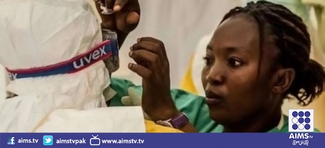 افریقی ملک سیئرا لیون میں لوگوں ںے عورت کو دیکھ کر چلّانا شروع کر دیا، ’ایبولا۔‘