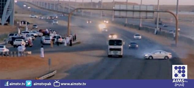 سعودی عرب کے شہر جدہ میں سینکڑوں لاوارث گاڑیوں کی وجہ سے شہری پریشان-