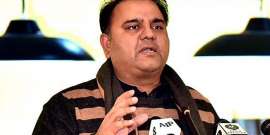 : وفاقی وزیر اطلاعات فواد چوہدری کا کہنا ہے کہ نوازشریف کی فیملی اصرار کررہی ہے کہ انھیں علاج کے لیے لندن بھیجا جائے