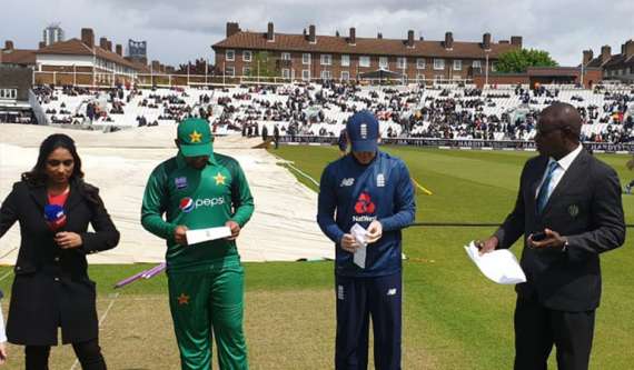 پاکستان نے ٹاس جیت کر انگلینڈ کے خلاف فیلدنگ کا فیصلہ کرلیا