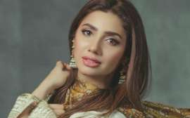 Mahira Khan becomes first Pakistani celebrity to hit 5 million Instagram followers