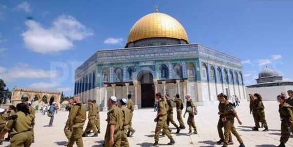 اسرائیلی فوج اور پولیس کی مسجد اقصیٰ پر یلغار