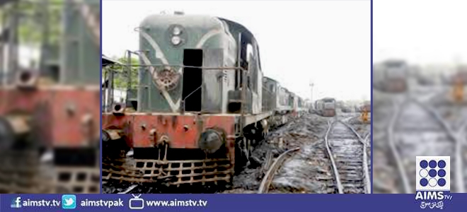 جیکب آباد ریلوے ٹریک پر دھمکا ،15 افراد ذخمی ۔