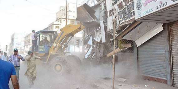 کراچی کے مشہور تجارتی مرکز میں تجاوزات کا خاتمہ