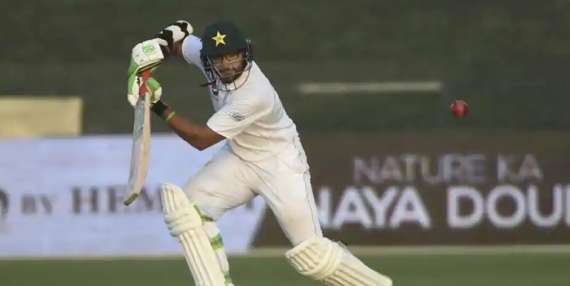 نیوزلینڈ کے خلاف پاکستان کرکٹ ٹیم جیت کے قریب تر