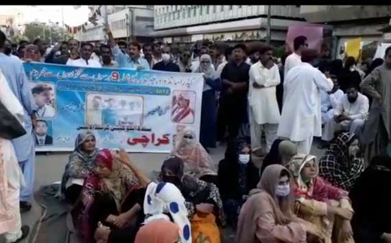 سندھ بھر کے سرکاری اساتذہ کا مطالبات کے حق میں احتجاج