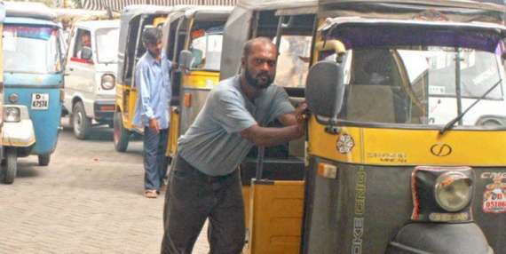 کراچی والےہوجائیں ہوشیار،سی این جی اسٹیشن پھرسےبند کرنےکااعلان