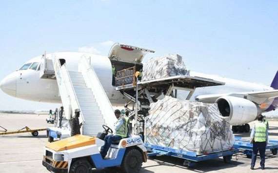 چین سے ایک اور طیارہ امدادی سامان لے کر پاکستان پہنچ گیا