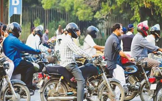 موٹر سائیکل کی ڈبل سواری پر پابندی عائد