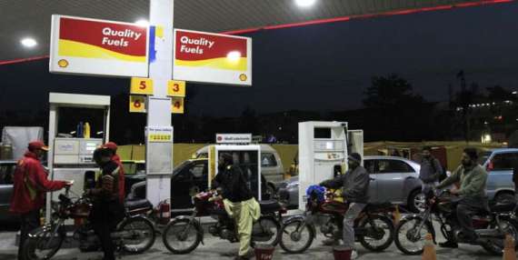 یکم اکتوبر سے ملک بھر میں  پٹرول کی قیمت میں اضافے کا امکان