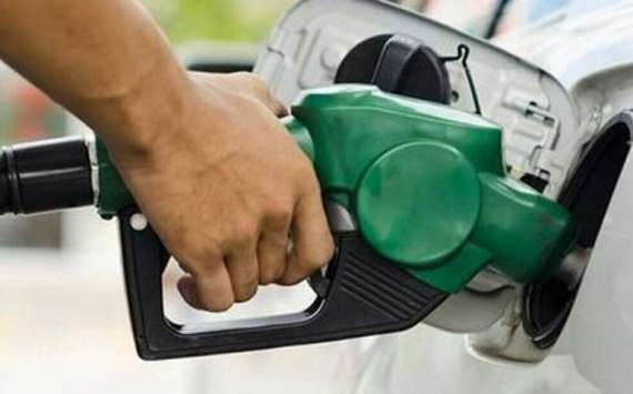ملک میں پیٹرول کی قیمت میں کمی کاامکان