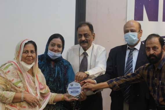 نزیرحسین یونیورسٹی کراچی میں عالمی فارمیسی کے دن کو منایا گیا
