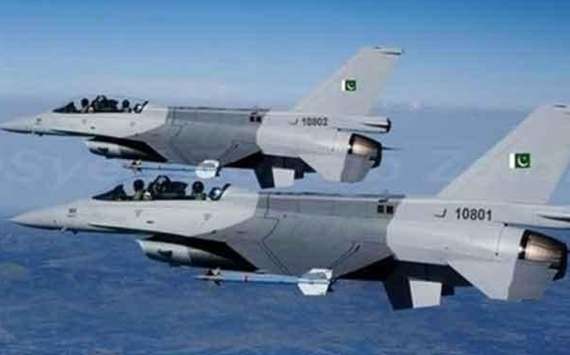 پاکستان ایئرفورس کےشیردل اسکوارڈن نےپیشہ ورانہ تربیت کاشاندارمظاہرہ