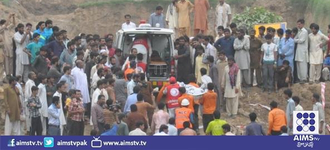 لاہور میں پی ٹی آئی کا احتجاج، ایمبولینس میں15سالہ لڑکا جاں بحق