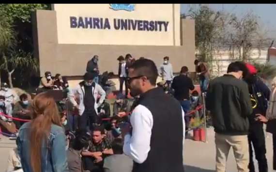 بحریہ یونیورسٹی کےطلبابھی سراپااحتجاج