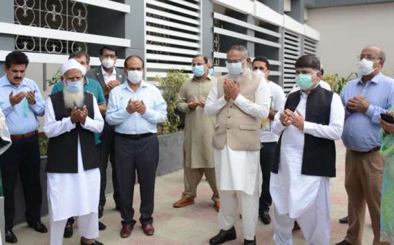 جناح سندھ میڈیکل یونیورسٹی میں جشن آزادی سادگی اورجذبےکےساتھ منایا گیا