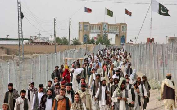 پاک افغان سرحد بند ہونے کے سبب سینکڑوں پاکستانی پھنس گئے