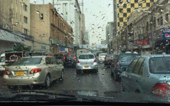 کراچی میں موسم سرمای پہلی بونداباندی،موسم مزیدسرد