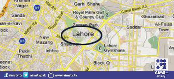 لاہور، بھٹہ چوک پر پی ٹی آئی کے کارکنوں کا احتجاج، ٹریفک معطل